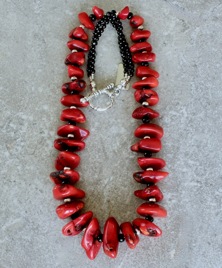 Bamboo Coral Graduated Nugget Necklace with Onyx and Oxidized Sterling Silver Rounds