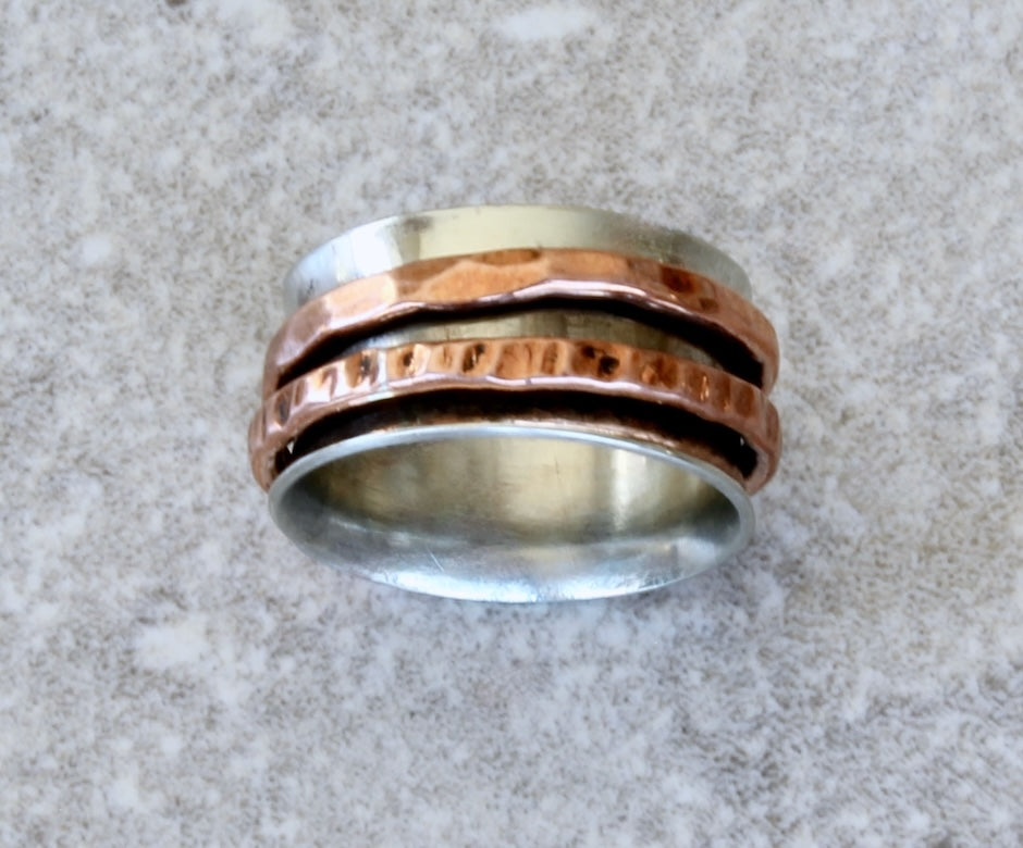 Handcrafted Sterling Silver Band Ring with 2 Hammered Copper Spinners