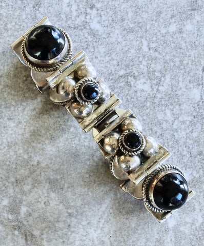 Vintage Onyx & Sterling Silver Reticulated Bracelet with Box Clasp
